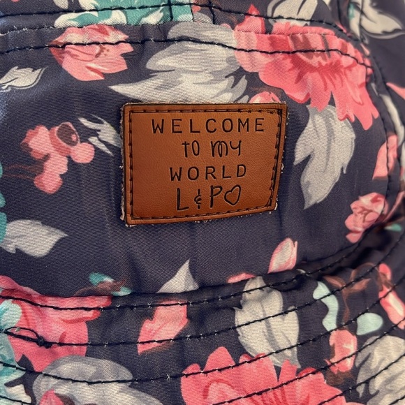 L&P Apparel Floral  Sidney Bucket Hat 4T 5T - Picture 2 of 5
